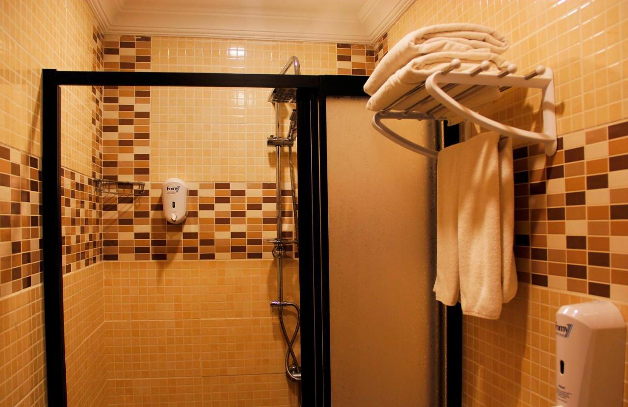 Gross Hotel อิสตันบูล ภายนอก รูปภาพ