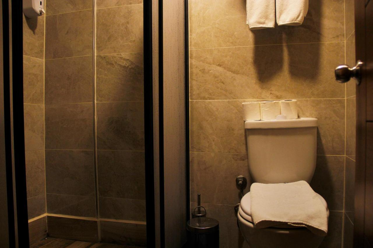 Gross Hotel อิสตันบูล ภายนอก รูปภาพ