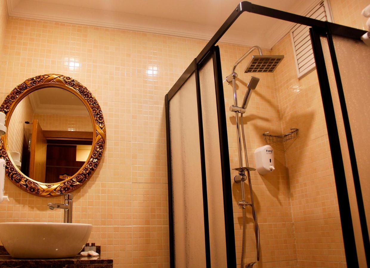 Gross Hotel อิสตันบูล ภายนอก รูปภาพ